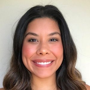 Meet your Posher, Arielle